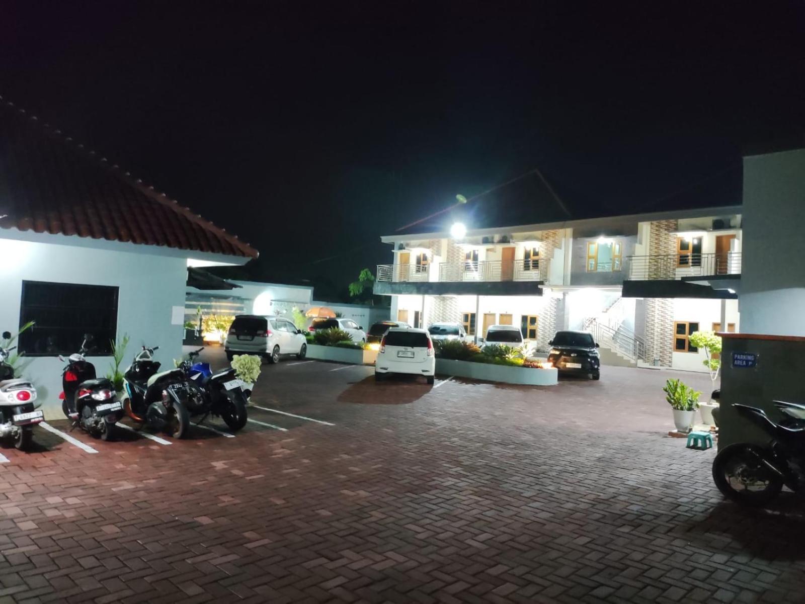 Hotel Cibening Purwakarta Eksteriør billede