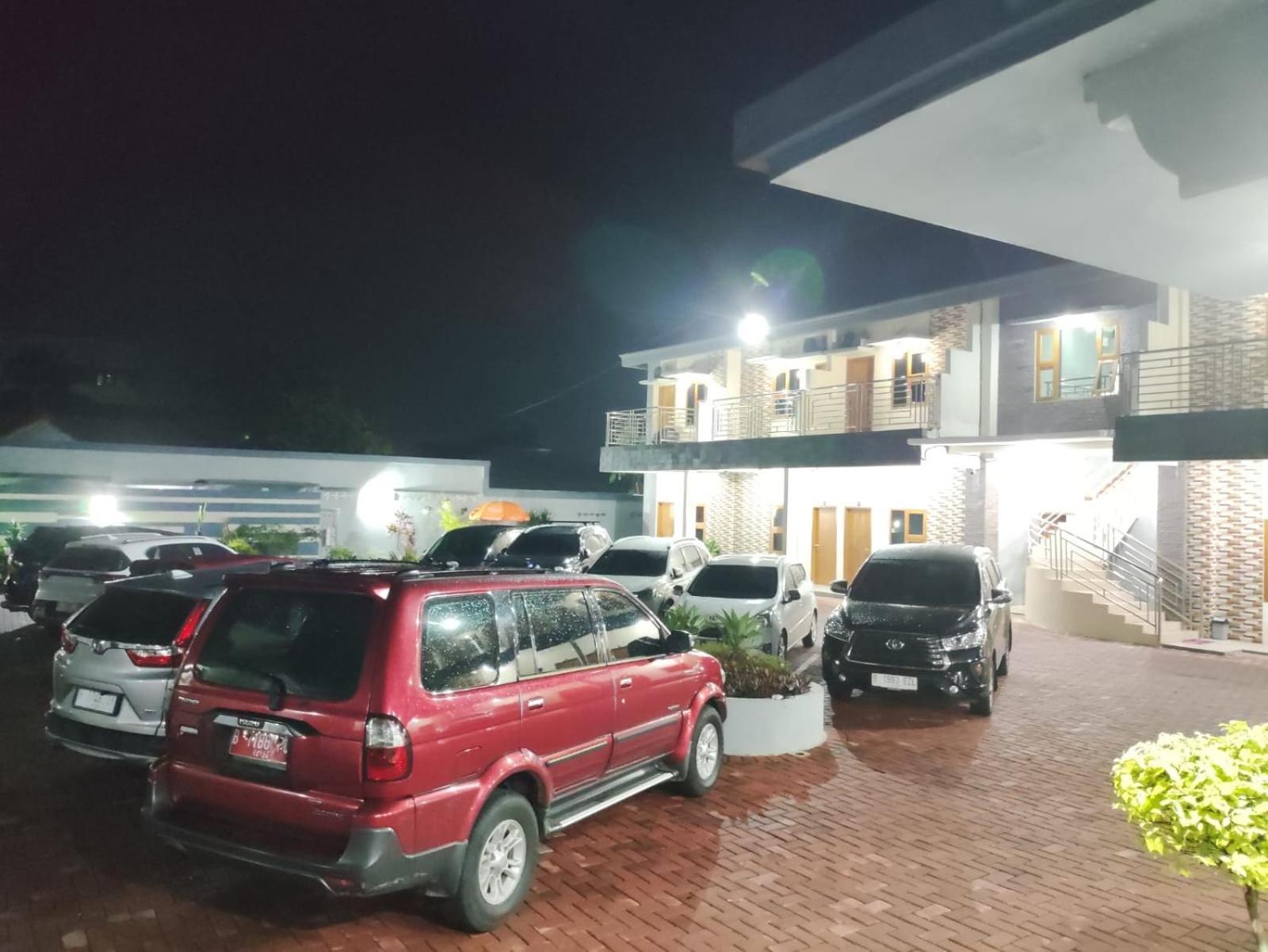 Hotel Cibening Purwakarta Eksteriør billede