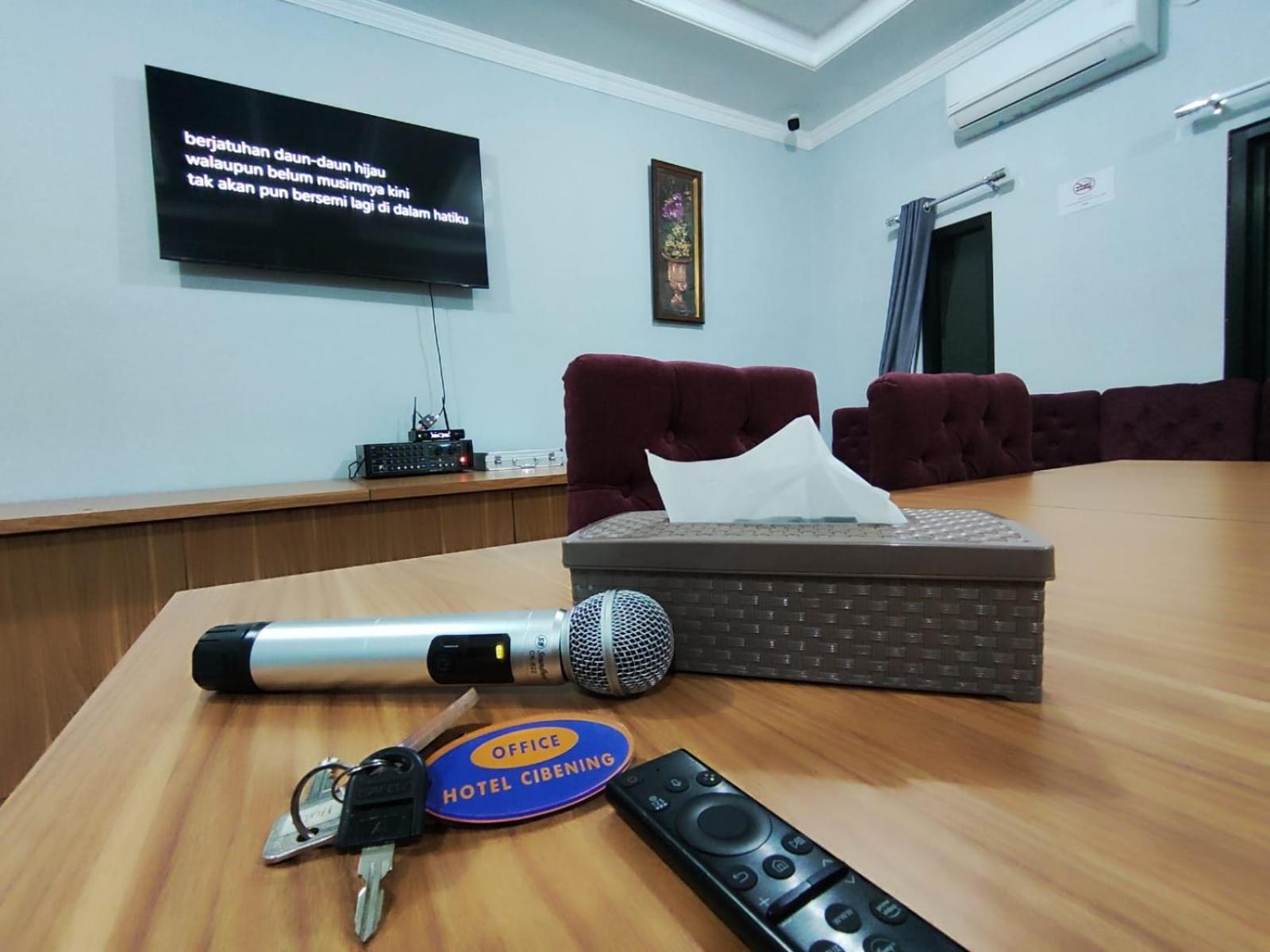 Hotel Cibening Purwakarta Eksteriør billede