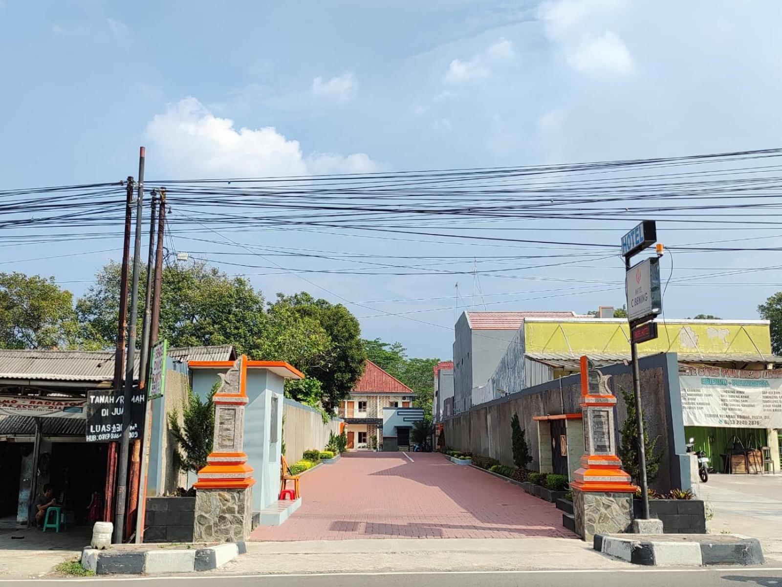 Hotel Cibening Purwakarta Eksteriør billede