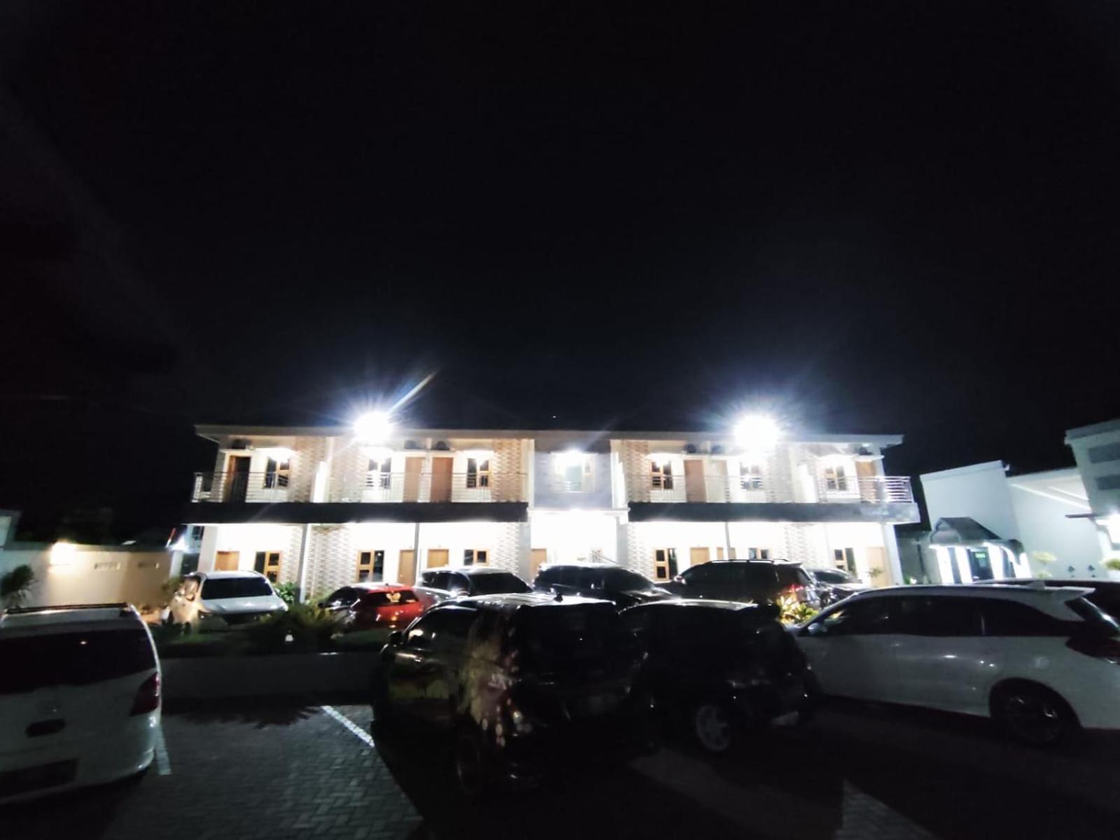 Hotel Cibening Purwakarta Eksteriør billede