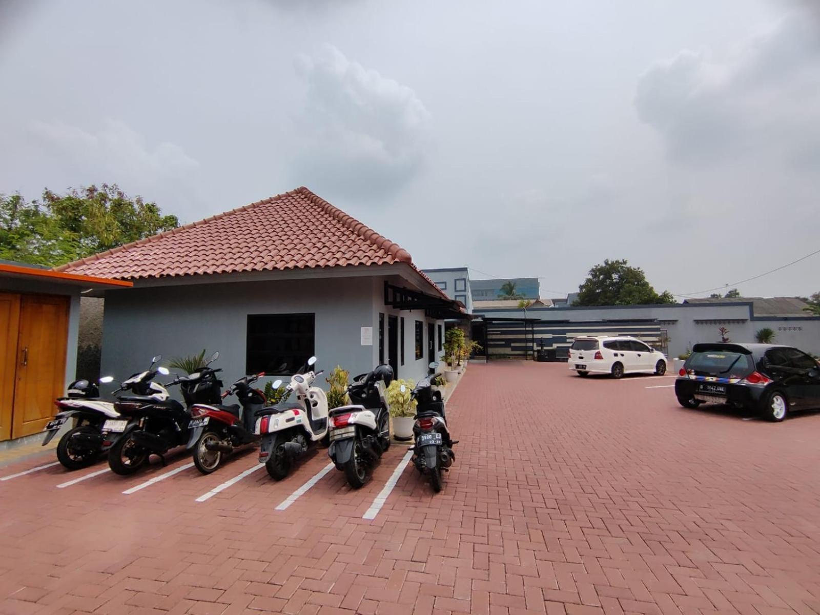 Hotel Cibening Purwakarta Eksteriør billede