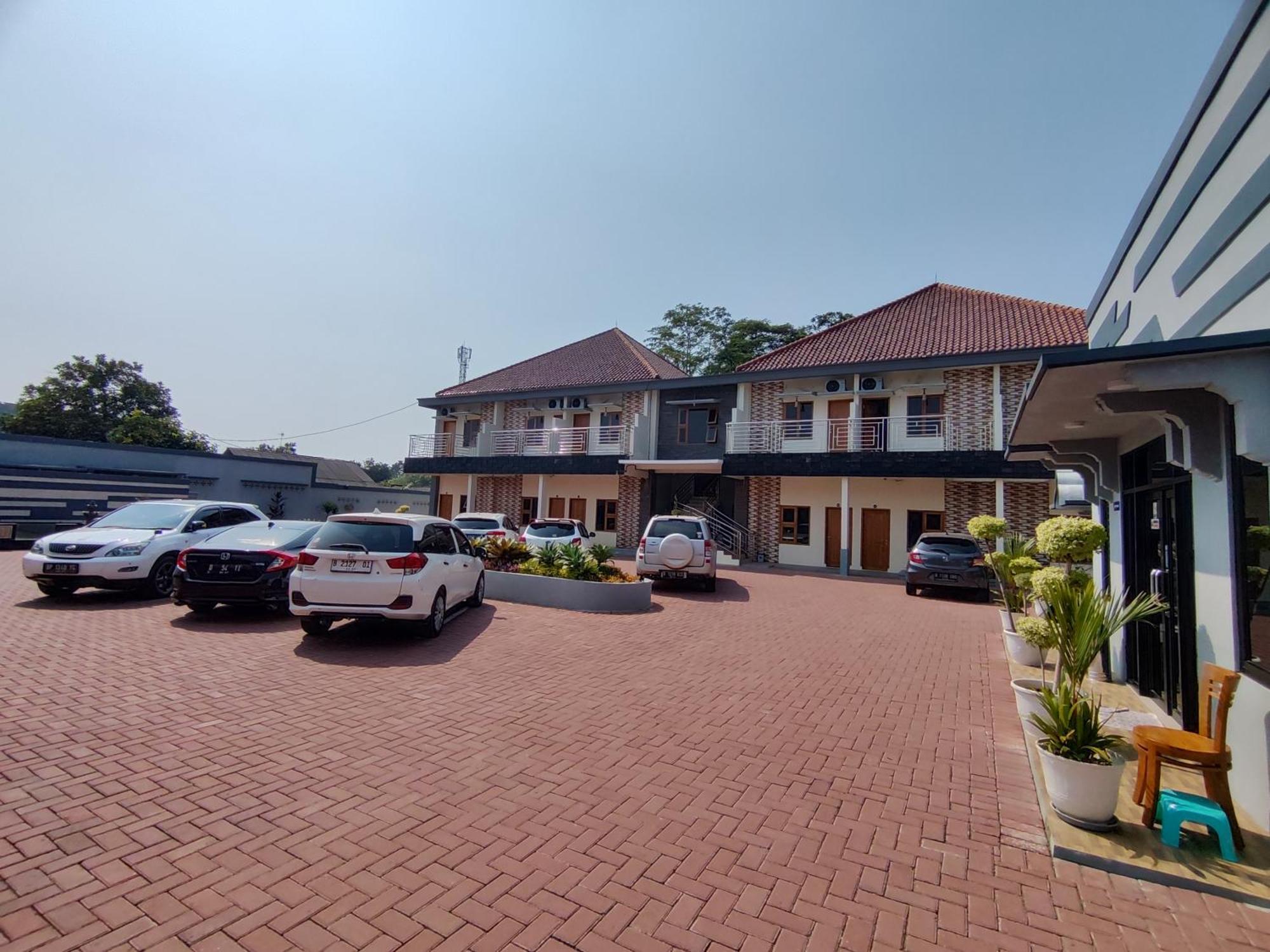 Hotel Cibening Purwakarta Eksteriør billede