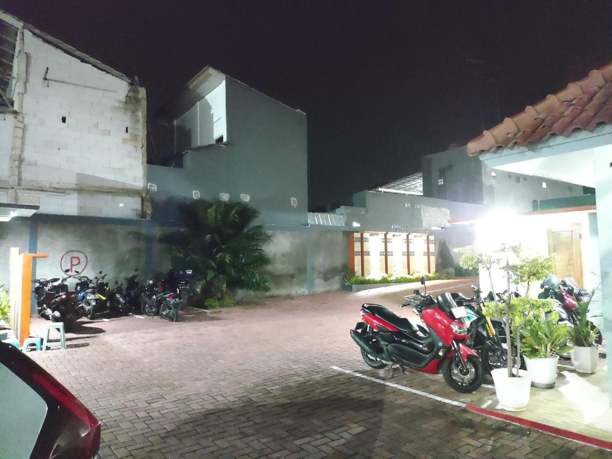 Hotel Cibening Purwakarta Eksteriør billede