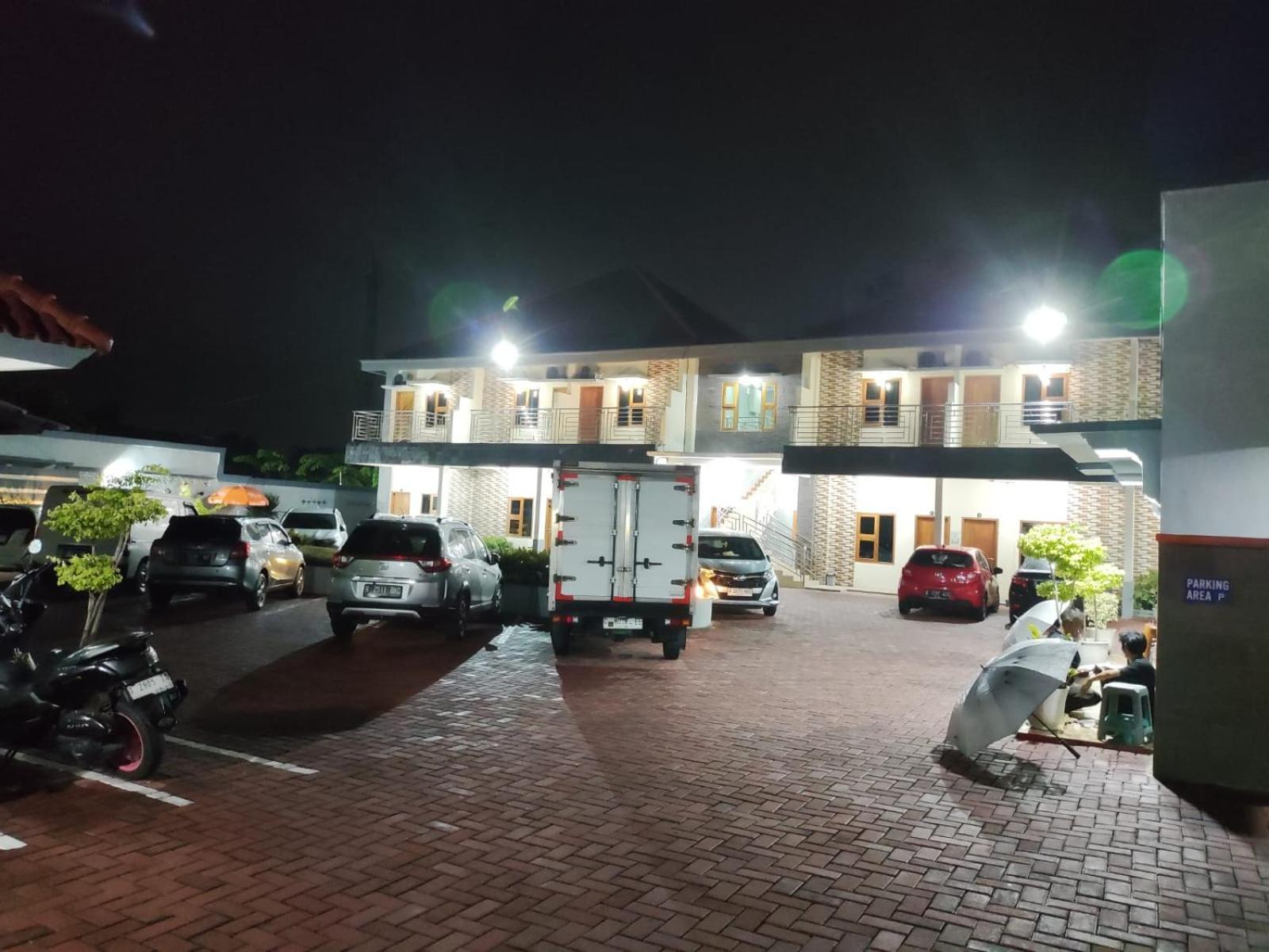 Hotel Cibening Purwakarta Eksteriør billede