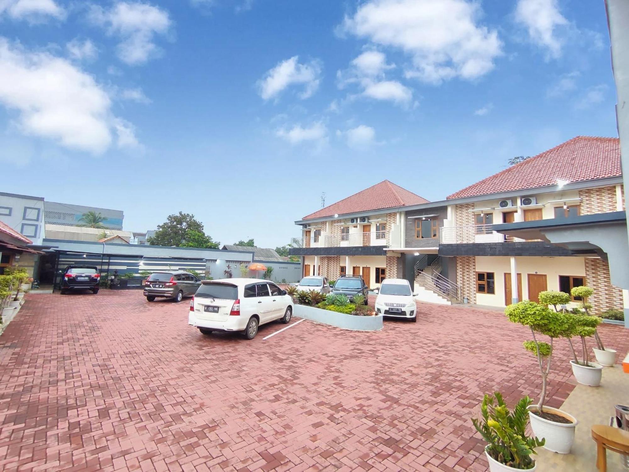 Hotel Cibening Purwakarta Eksteriør billede